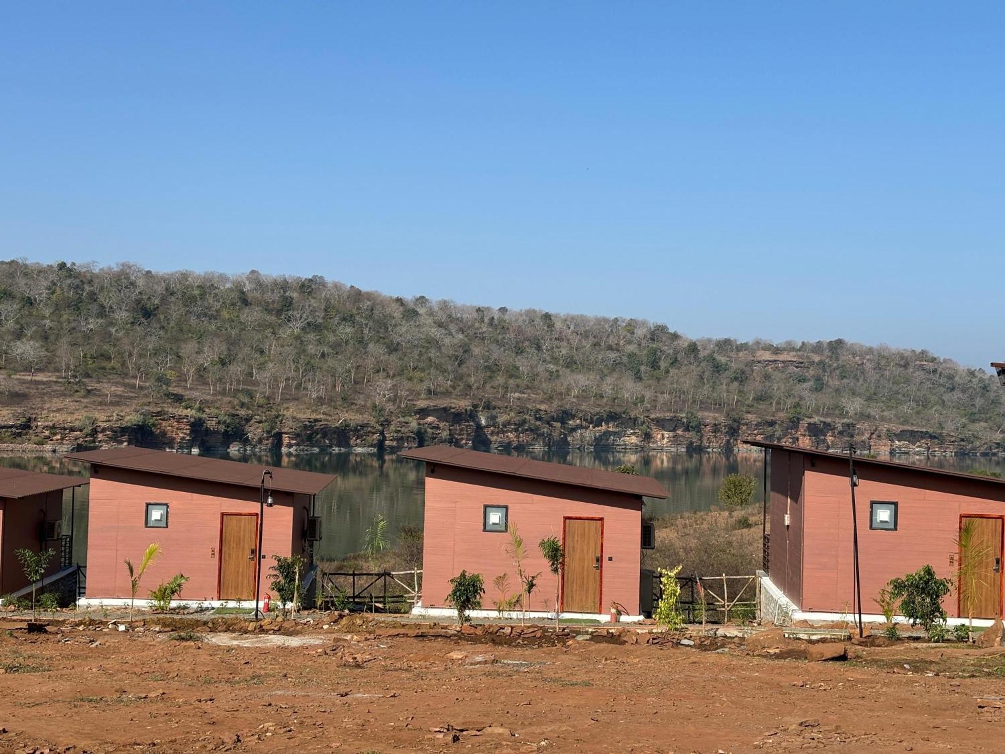 Gandhisagar Forest Retreat Hotel Gurla Exterior photo