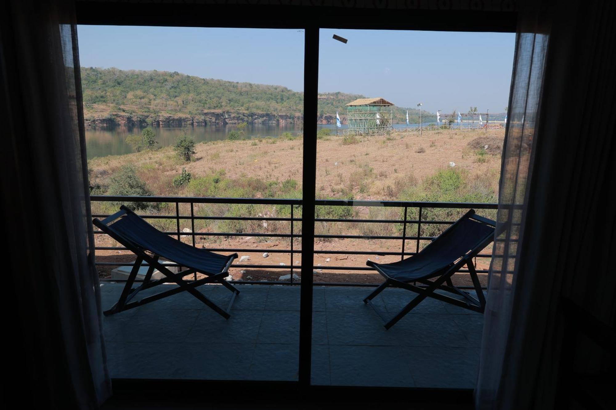 Gandhisagar Forest Retreat Hotel Gurla Exterior photo